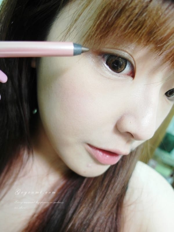 140404 ♥ 必蒐好物。Miss Hana花娜小姐不暈染防水眼線膠筆推出鐵盒精裝版啦 ♫ - 第11張圖 SAM_0362