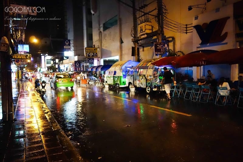 141016 ♥ 曼谷自由行Day3。悠哉逛曼谷、四面佛、RED SKY高空酒吧 ♫ - 第112張圖 DSC01253