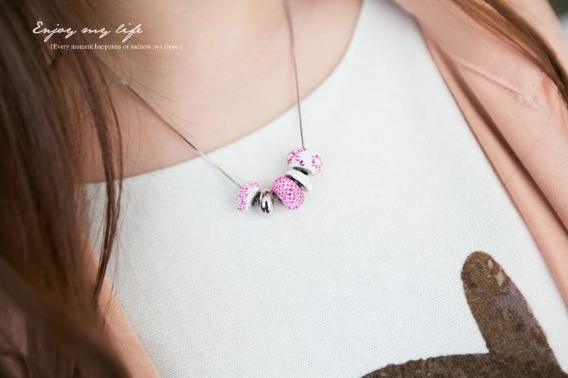 141111 ♥ 施華洛世奇元素水晶串飾。超美的粉紅絲帶限定版華麗寶石燒翻我啦 ♫ - 第9張圖 IMG_6610