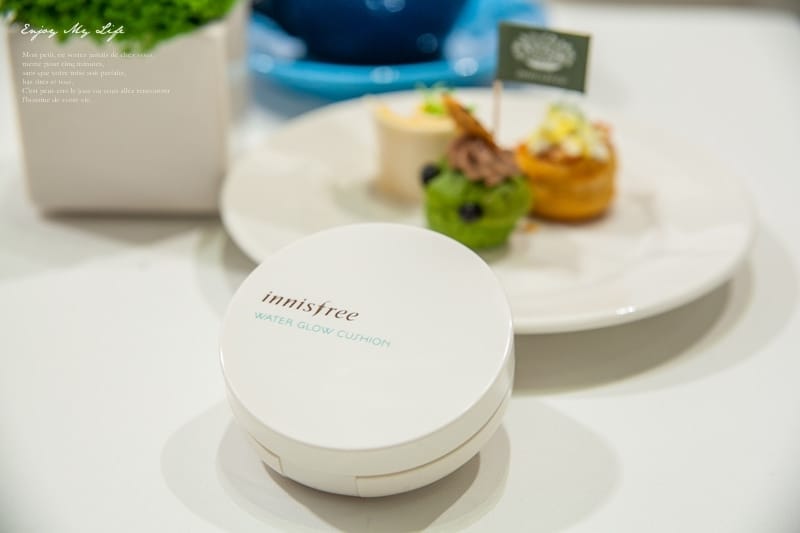 150416 ♥ 讓韓國彩妝天后PONY也大推薦的完美妝效。這個盛夏交給innisfree 舒芙蕾氣墊粉餅來完成韓系素顏感美肌吧 ♫ - 第13張圖 IMG_7717