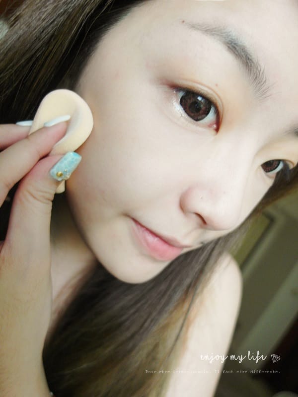 150728 ♥ 保留住我們的盛夏美好。超服貼好輕透的Za粧自然無瑕粉餅 ♫ - 第29張圖 SAM_0096