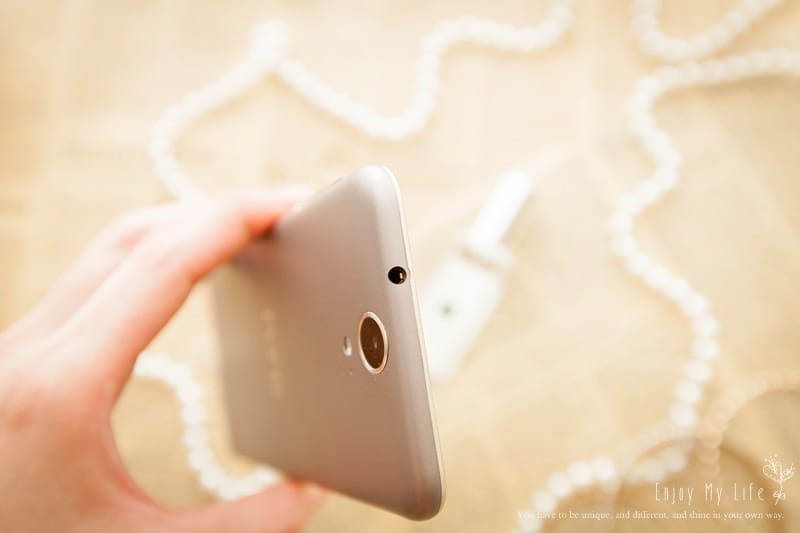 150909 ♥ 5.5吋大螢幕X極致輕薄時尚魅力。HTC One E9 dual sim ♫ - 第16張圖 IMG_5227