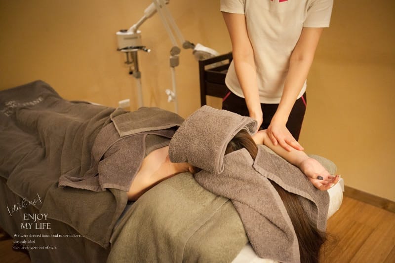 SPA ♥ 身心靈一同感受到置身南法般的愜意美好。petit Spa L’OCCITANE進階完美護理 ♫ 文末優惠 - 第32張圖 IMG_8460