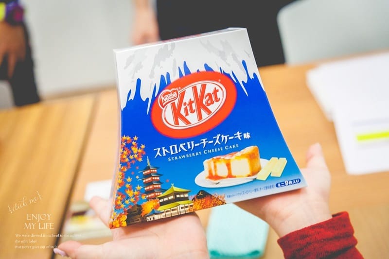 日本 ♥ 熊本熊現身→地區限定KitKat巧克力。各地限定口味都好想買齊啊 ♫ - 第28張圖 IMG_0847