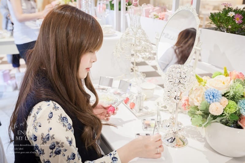 時尚 ♥ JILL STUART Beauty甜蜜午茶遊樂園。期間限定夢幻登場 ♫ - 第25張圖 IMG_7485