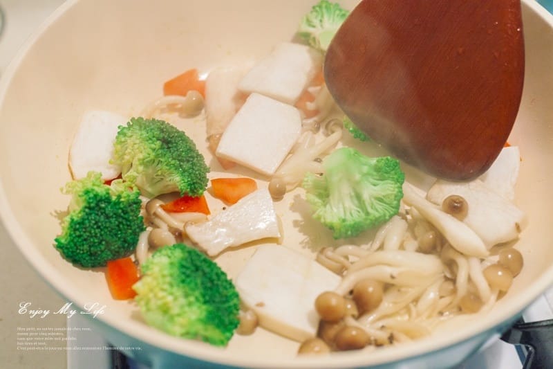 生活 ♥ 忙碌生活的料理救星來啦!味之素 香味醬讓我也能輕鬆簡單享美味 ♫ - 第29張圖 IMG_9370