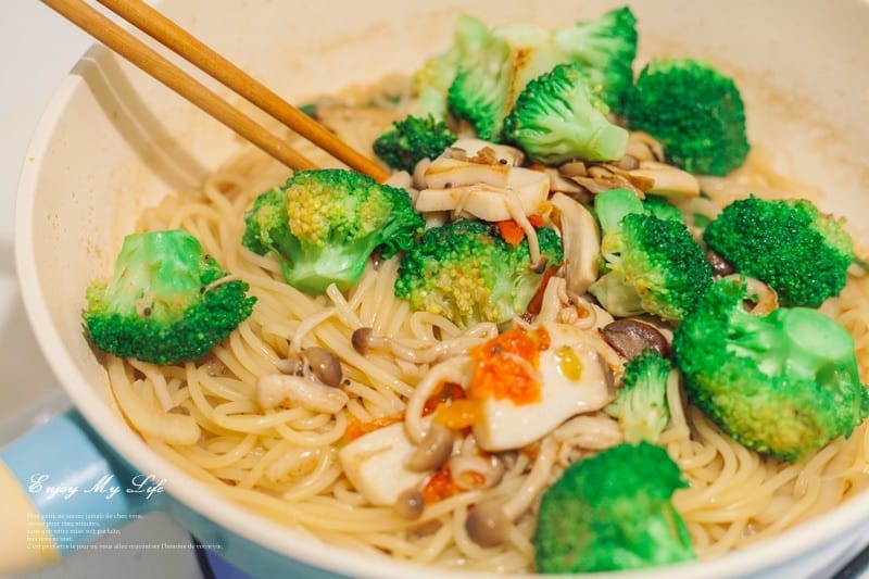 生活 ♥ 忙碌生活的料理救星來啦!味之素 香味醬讓我也能輕鬆簡單享美味 ♫ - 第33張圖 IMG_9376