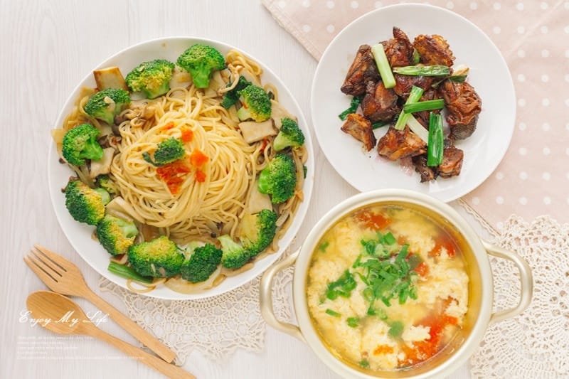 生活 ♥ 忙碌生活的料理救星來啦!味之素 香味醬讓我也能輕鬆簡單享美味 ♫ - 第2張圖 IMG_9390