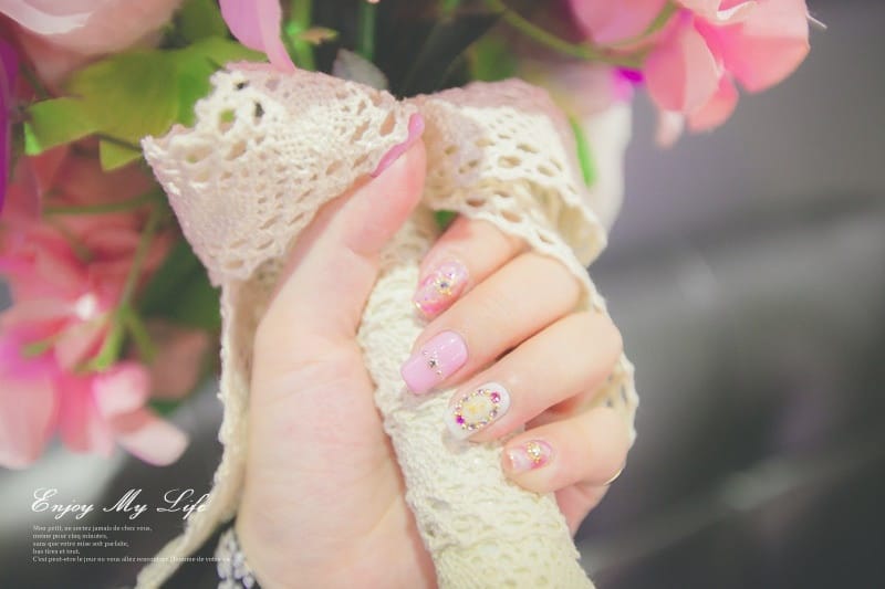 美甲 ♥ 夏季的低調華麗美甲。讓人目不轉睛的超美仿天然石紋 ♫ - 第28張圖 IMG_1119