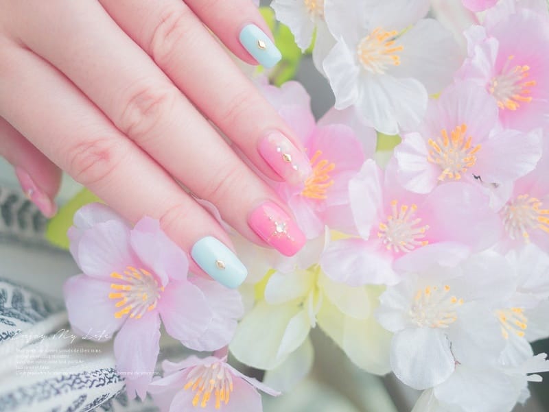 美甲 ♥ 夏日暈染感雲彩光療。Oohla Nail Studio ♫ - 第25張圖 P1100446