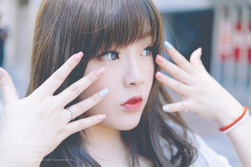 美甲 ♥ 夏日暈染感雲彩光療。Oohla Nail Studio ♫ - 第20張圖 IMG_3904