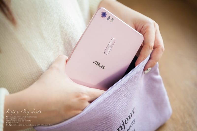 3C ♥ 時尚追劇x美型耀眼 讓人愛不釋手的玫瑰金6.8吋大螢幕手機。ASUS ZenFone 3 Ultra (ZU680KL) ♫ - 第49張圖 IMG_7830