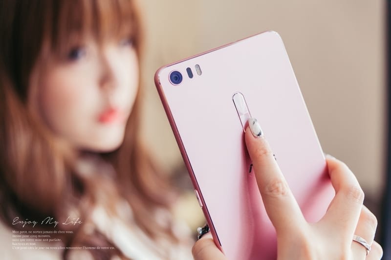 3C ♥ 時尚追劇x美型耀眼 讓人愛不釋手的玫瑰金6.8吋大螢幕手機。ASUS ZenFone 3 Ultra (ZU680KL) ♫ - 第40張圖 IMG_7860