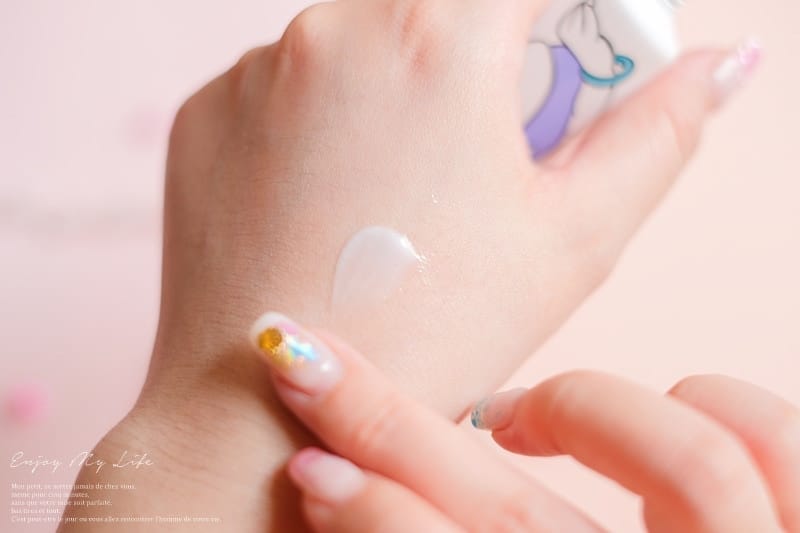 彩妝 ♥ THE FACE SHOP x DISNEY 聯名彩妝。我的少女心被重擊了 >////< ♫ 文末抽抽獎 - 第14張圖 DSCF2035