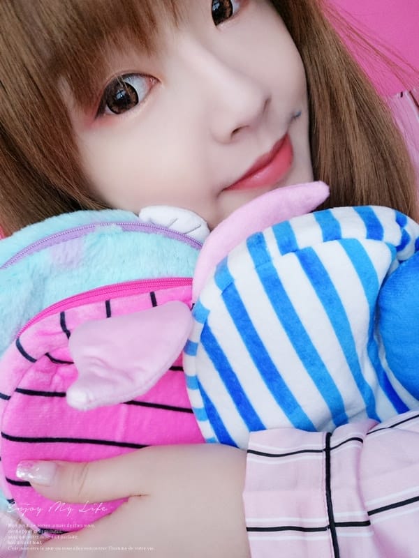 彩妝 ♥ THE FACE SHOP x DISNEY 聯名彩妝。我的少女心被重擊了 >////< ♫ 文末抽抽獎 - 第36張圖 IMG_20170531_173359