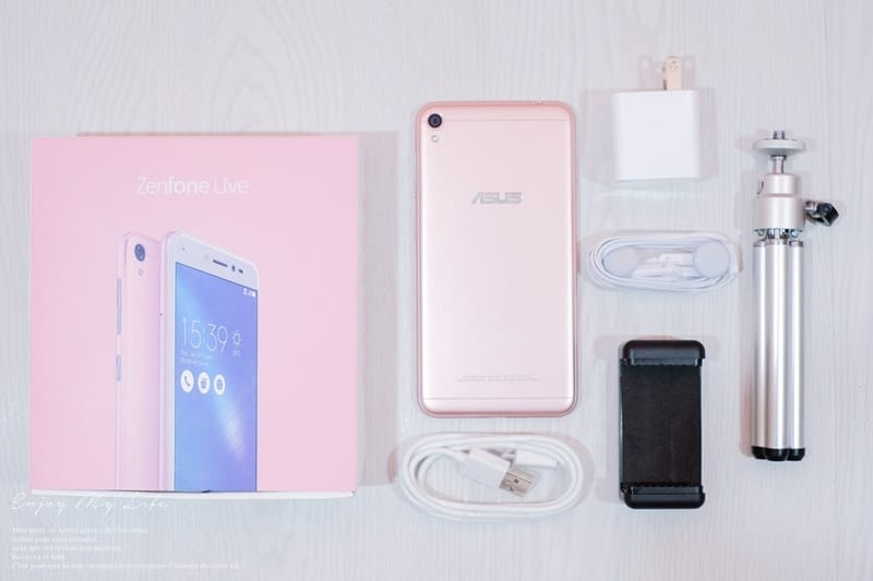 3C ♥ 直播必備美顏機→ASUS ZenFone Live 5吋美顏直播智慧型手機 ♫ - 第4張圖 DSCF2377