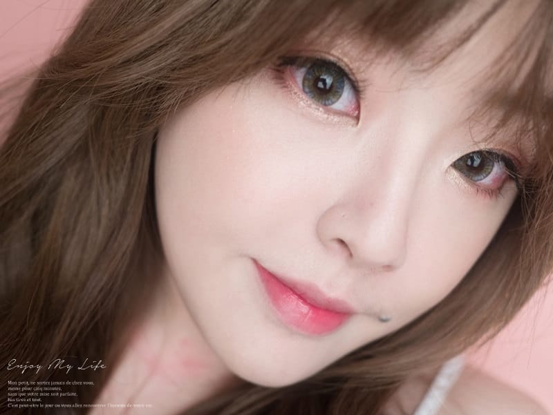 彩妝 ♥ 曼秀雷敦 Lip Baby漾彩潤唇蠟筆。一筆畫出顯色水潤美唇 ♫ - 第37張圖 msrd044-20171003-143156
