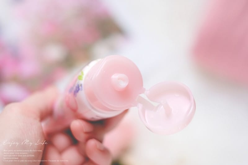 保養 ♥ KOSE 薔薇蜜語 身體保養系列。讓滿溢的優雅玫瑰芳香包圍這個冷冷冬日吧 ♫ - 第17張圖 DSCF7254