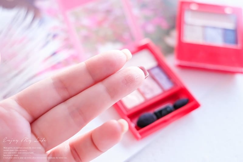 彩妝 ♥ INTEGRATE 透亮無瑕美肌蜜粉底。不靠APP輕鬆快速實現柔焦輕透美肌 ♫ - 第17張圖 DSCF1750