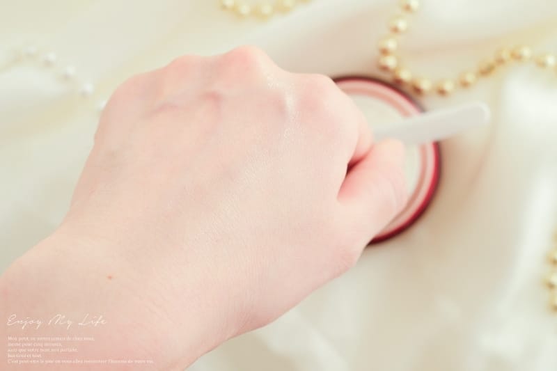 保養 ♥ 給肌膚一份新年禮物!全新SK-II 空氣霜。一次擁有乳液的輕盈跟乳霜的潤澤 ♫ - 第10張圖 DSCF2530