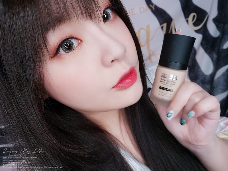彩妝 ♥ 夏日必推→持久柔光女神妝。Dr.Cink達特聖克 高解析絲絨柔焦CC霜SPF35 ♫ - 第23張圖 IMG_20180702_170026