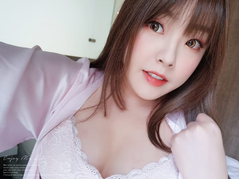內著 ♥ Angellir Room Bra 3D美胸內衣。黑夜白天都能無負擔擁有集中美胸 ♫ - 第17張圖 IMG_20180723_111727