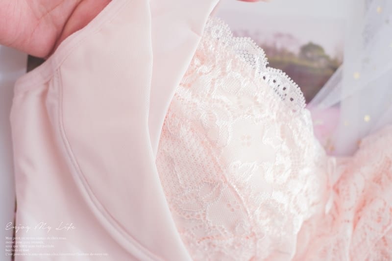 內著 ♥ Angellir Room Bra 3D美胸內衣。黑夜白天都能無負擔擁有集中美胸 ♫ - 第5張圖 DSCF9813
