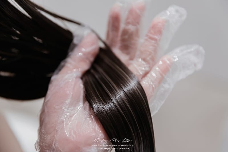Hair-23.jpg Hair-23.jpg