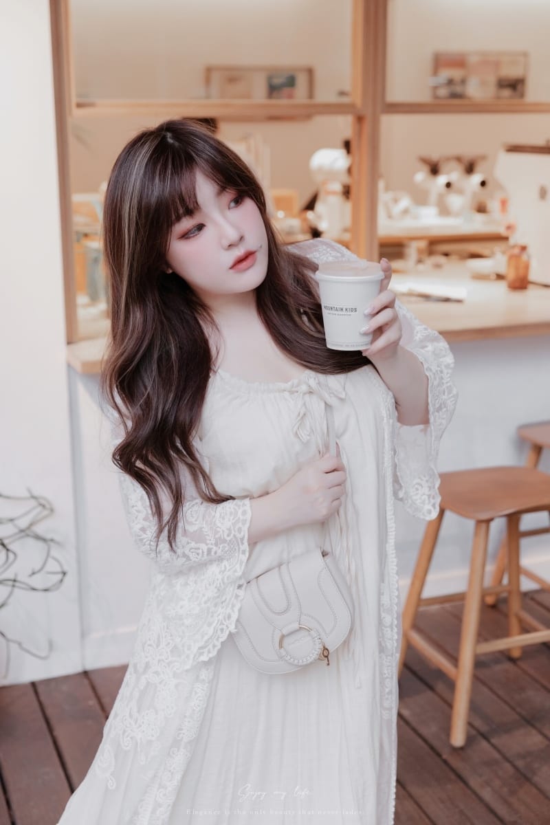 網購 ♥ 全球知名時尚精品電商 NET-A-PORTER。S 網購 ♥ 全球知名時尚精品電商 NET-A-PORTER。S
