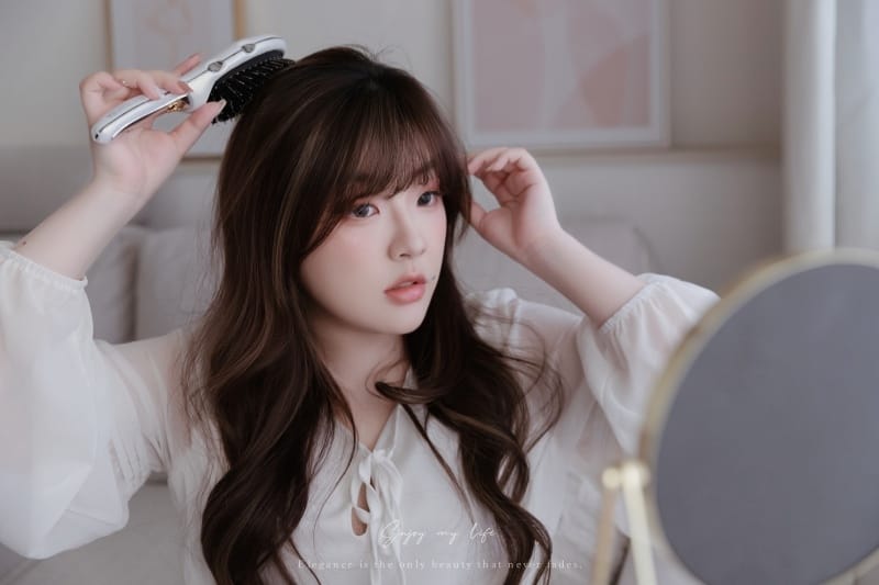 美髮 ♥ 日本知名百年美髮品牌KOIZUMI開團!天然鬃毛負 美髮 ♥ 日本知名百年美髮品牌KOIZUMI開團!天然鬃毛負