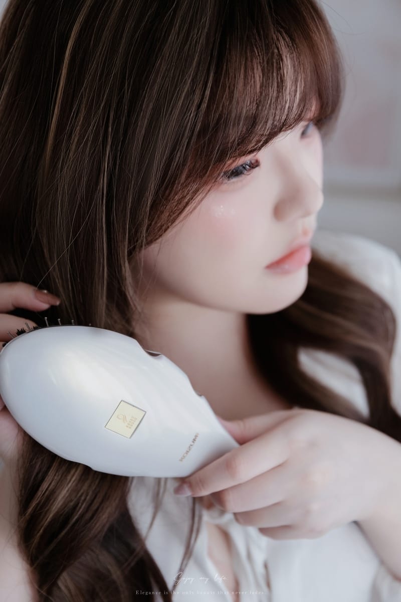 美髮 ♥ 日本知名百年美髮品牌KOIZUMI開團!天然鬃毛負 美髮 ♥ 日本知名百年美髮品牌KOIZUMI開團!天然鬃毛負