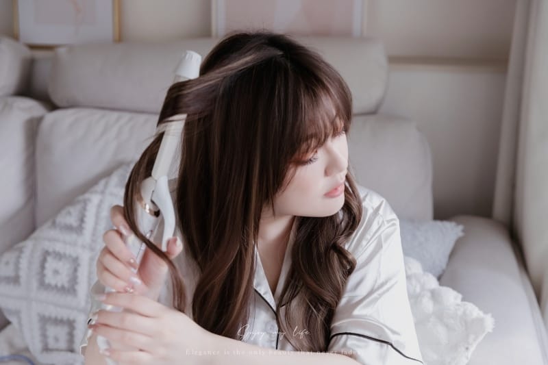 美髮 ♥ 日本知名百年美髮品牌KOIZUMI開團!天然鬃毛負 美髮 ♥ 日本知名百年美髮品牌KOIZUMI開團!天然鬃毛負