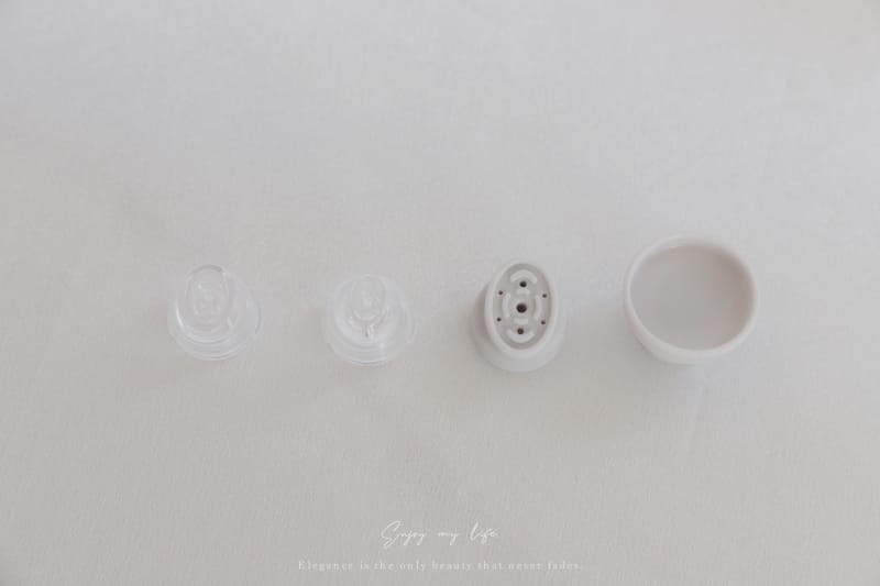 保養 ♥ ADOREU艾朵蘊網美肌。在家也能享受醫美級居家水 保養 ♥ ADOREU艾朵蘊網美肌。在家也能享受醫美級居家水