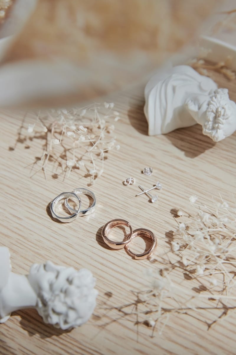 飾品 ♥ 展現女人獨特魅力。SA很有飾｜SOMETHING 
