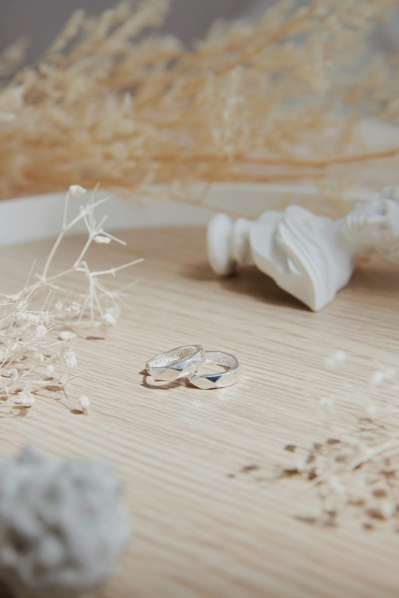 飾品 ♥ 展現女人獨特魅力。SA很有飾｜SOMETHING 