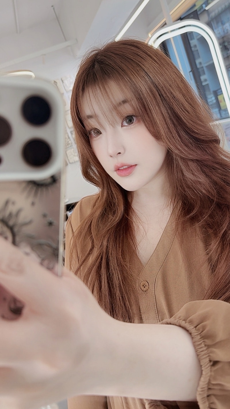 美髮 ♥ 溫柔奶霧感暖棕新髮色。Seefu hair ♫
