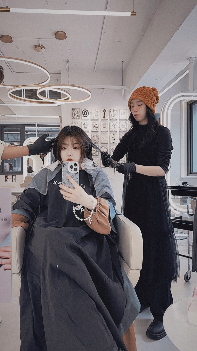 美髮 ♥ 溫柔奶霧感暖棕新髮色。Seefu hair ♫